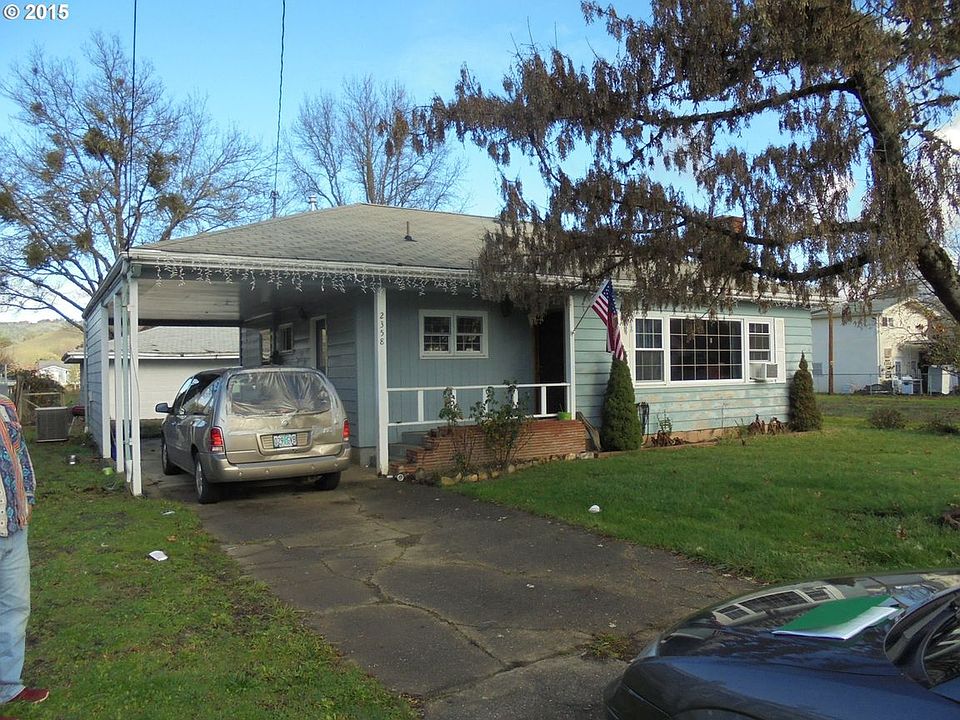 1st image of 2358 Castle Ave
