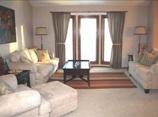 6006 N 110th Cir, Omaha, NE 68164