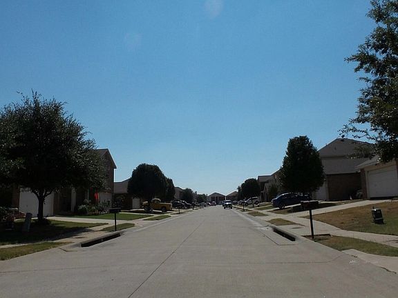 5th image of 162 Jefferson Dr