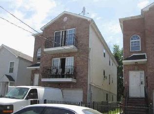 48-50 Hobson St, Newark, NJ 07112