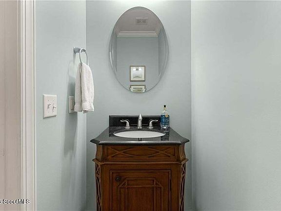 5th image of 304 Reserve Ln
