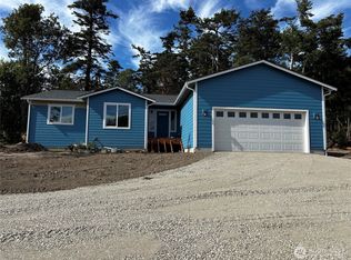 660 El Pozo St, Coupeville, WA 98239
