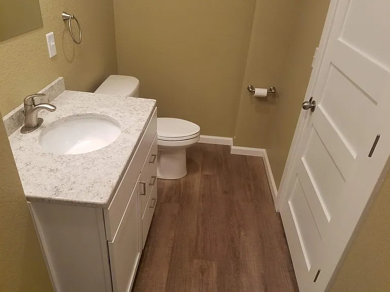 519 Humboldt Ave #LOWER — Photo 24