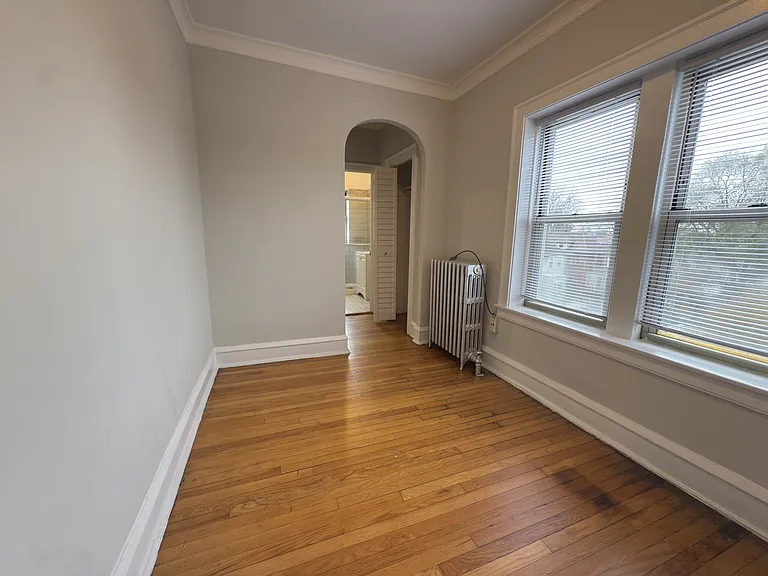 51175 W Montrose Ave #3A — Photo 14