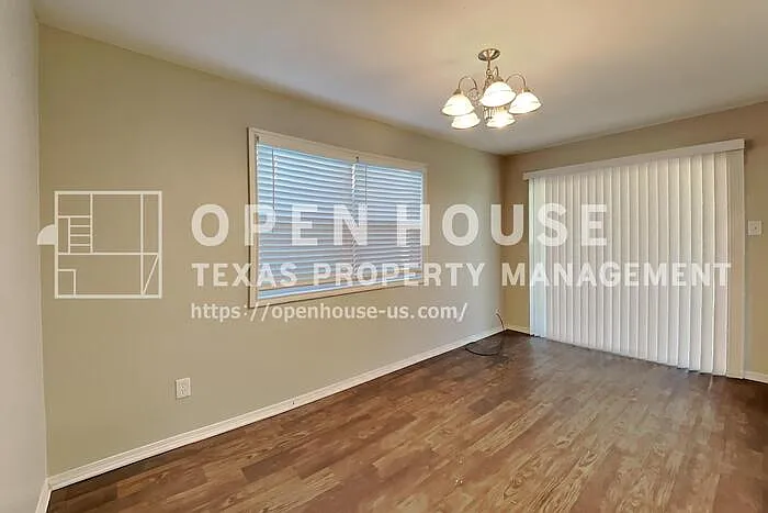 845 Whitehall Dr — Photo 6