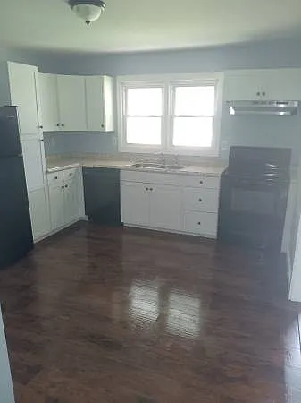 106 Columbia Ave #D — Photo 6