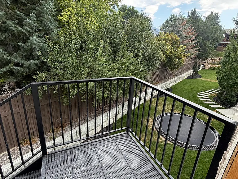 E Watkins Cir — Photo 7