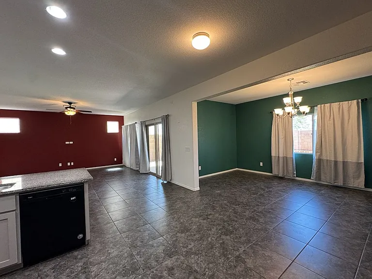 5244 Encanto Dr — Photo 8