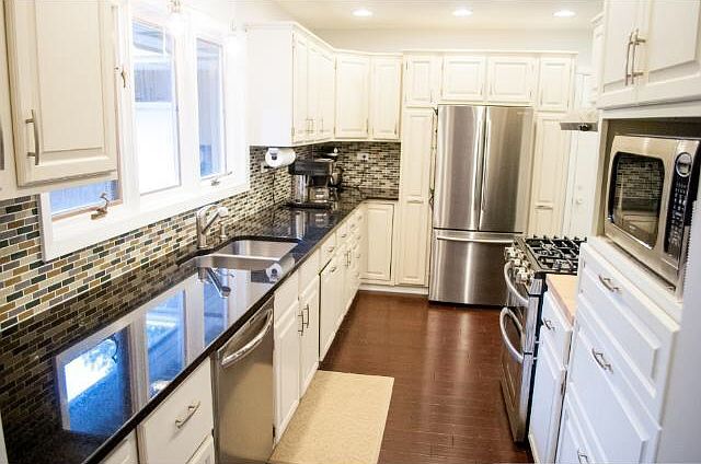 1st image of 2322 Ronald Ave