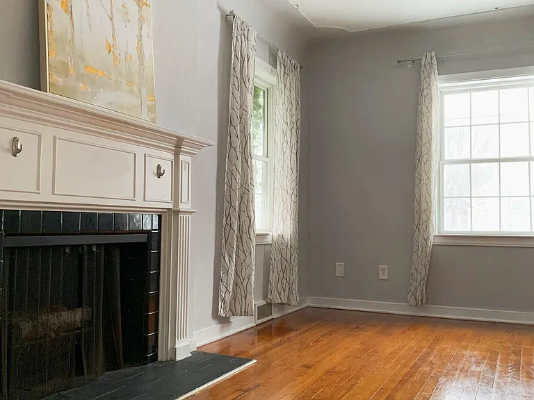 1434 Elliott St SE — Photo 3