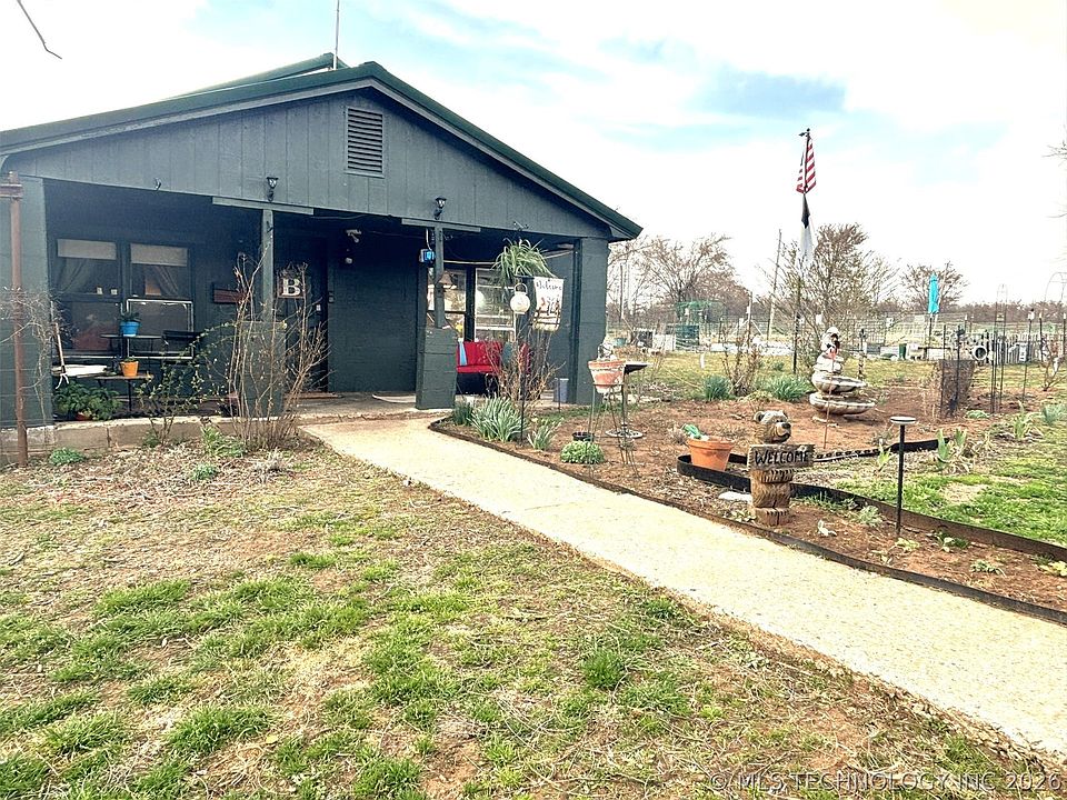 1st image of 423334 E 1020th Rd