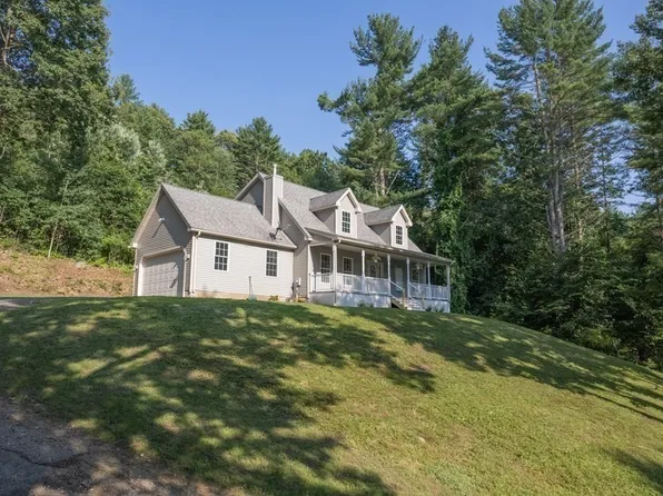 1313 Turkey St, Hardwick, MA 01082