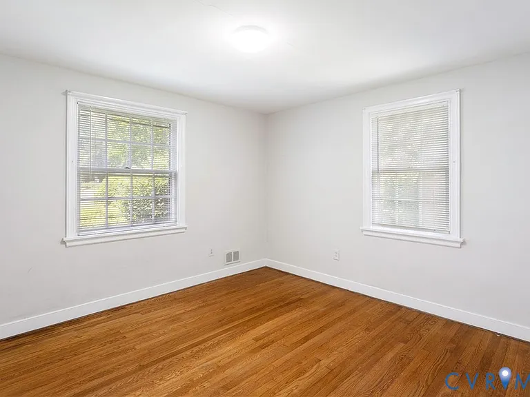 6414 Monument Ave — Photo 17