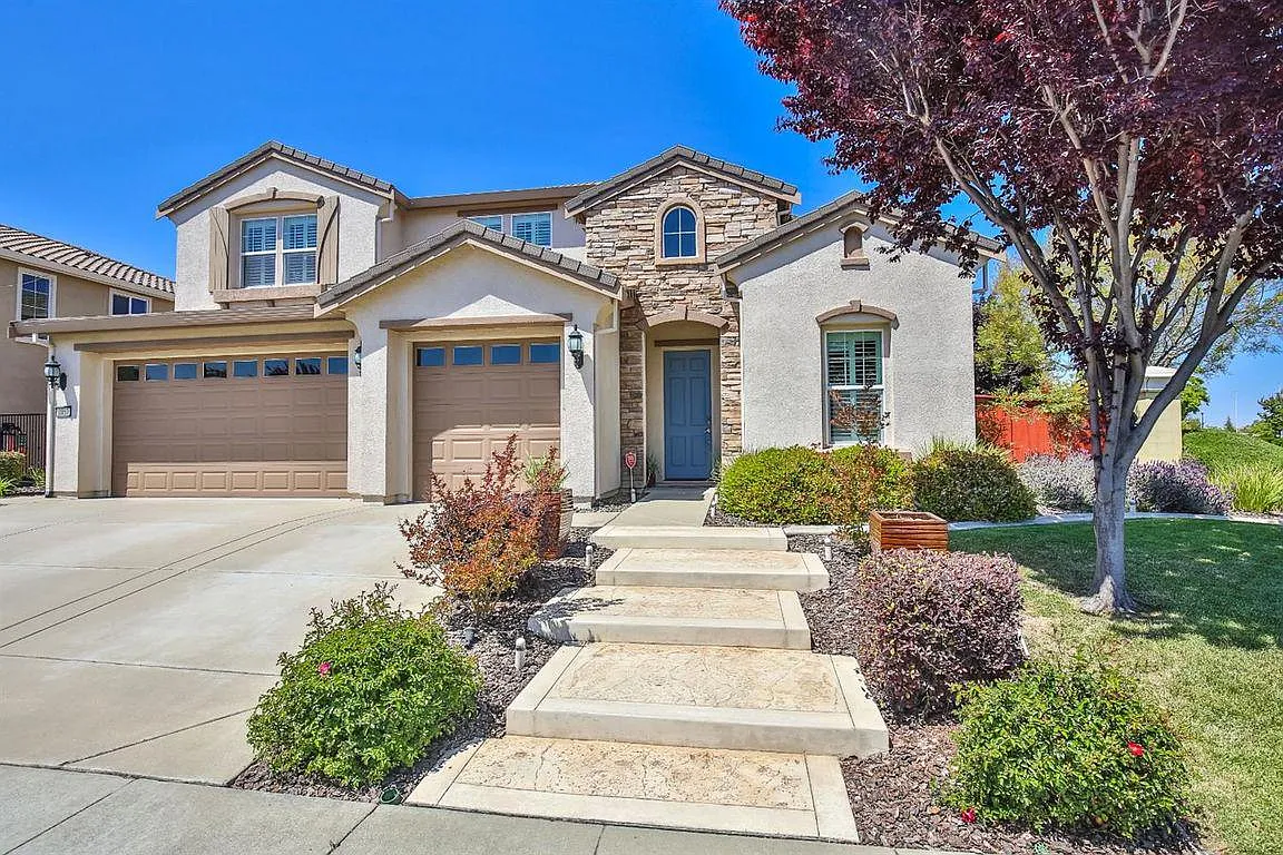 2057 Culverhill Way photo 1