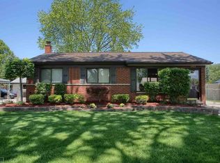 11933 Danforth Dr, Sterling Heights, MI 48312