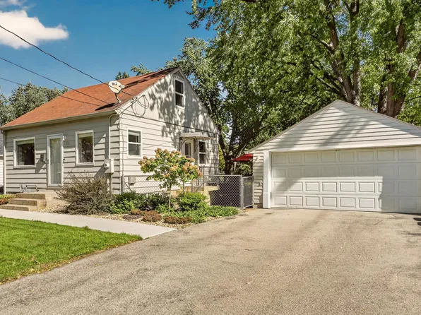 1112 5th Ave NW, Rochester, MN 55901