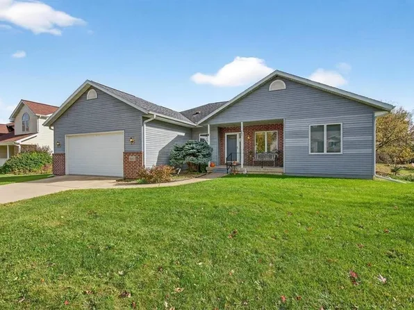 5012 Laufenberg Blvd, Cross Plains, WI 53528