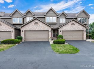 984 Ascot Dr, Elgin, IL 60123