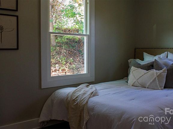 5th image of 1206 Plaza St NW