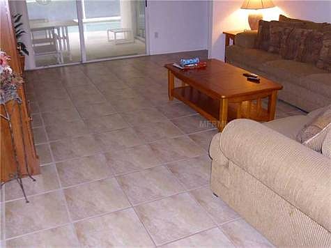4th image of 2589 Chatham Cir