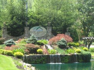 71 Silverado Trl, Whittier, NC 28789