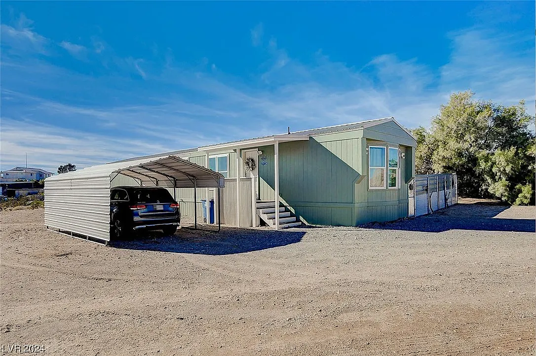 2 bed, 1000 sqft, $2,800 — Photo 1
