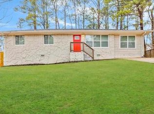 1100 Grace St SW, Mableton, GA 30126