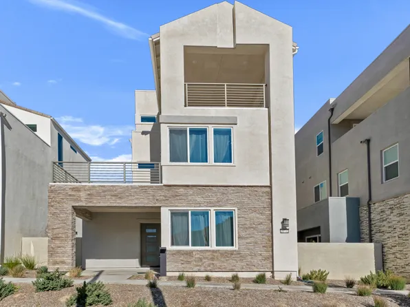 26712 Afton Ln, Valencia, CA 91355