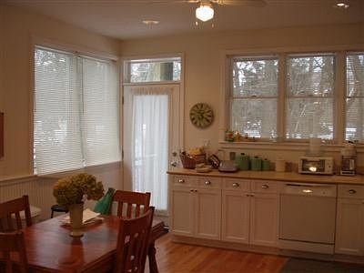 4th image of 7400 N Shore Dr #26