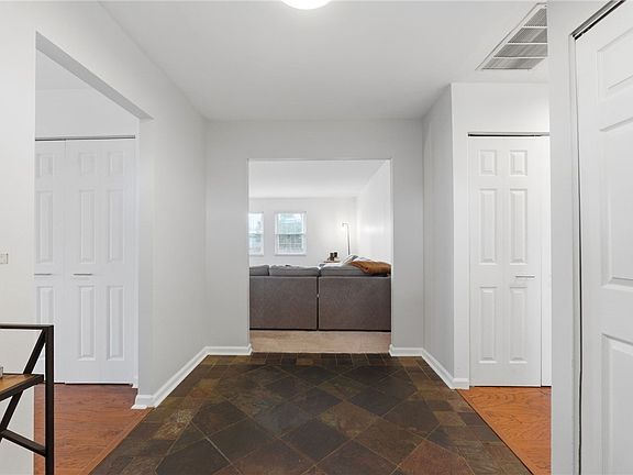 4th image of 3800 Leatherwood Pl