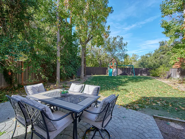 4345 Willow Glen St — Photo 81