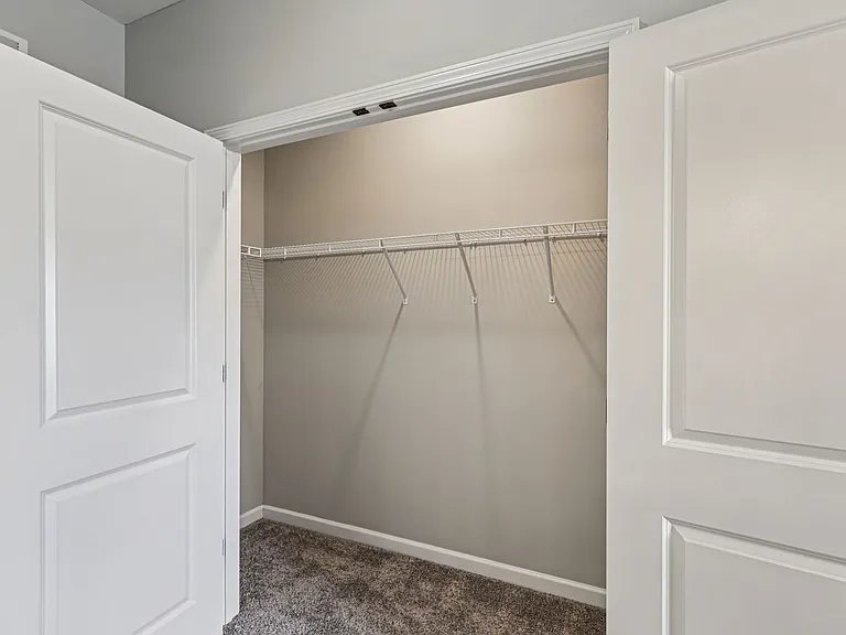 Cumberland Trace Village Apartments — Photo 43