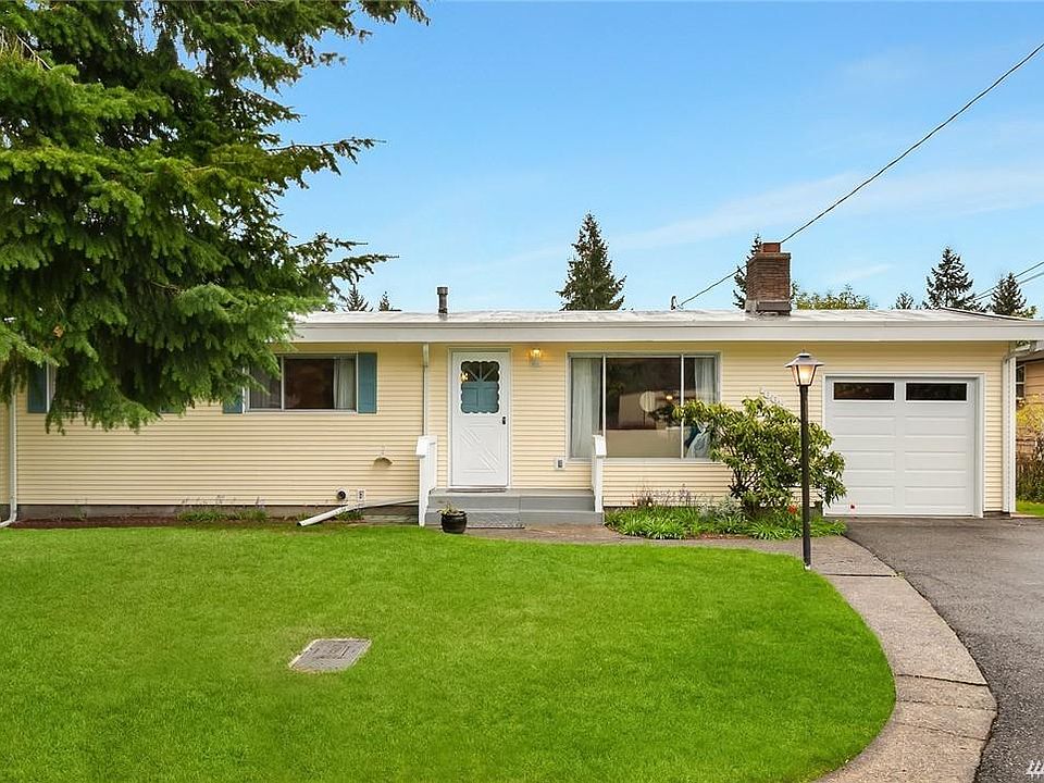 1st image of 1065 158th Pl SE