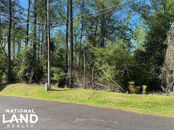2nd image of 2824 Five Oaks Ln