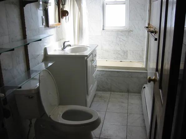 7 Eric Rd #5, Mullica Hill, NJ 08062