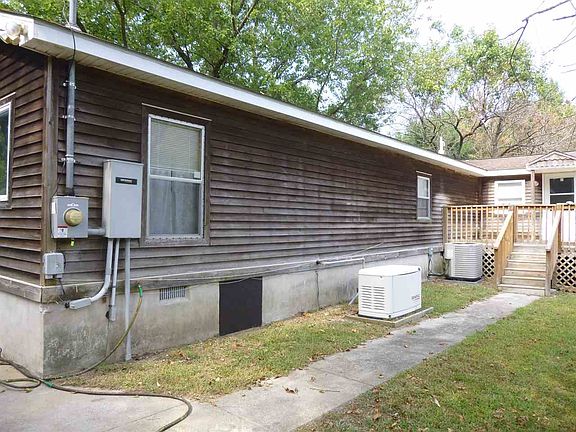 3rd image of 1296 North Ave