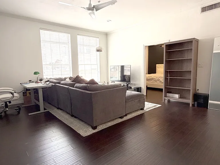 2305 Worthington St #102 — Photo 5