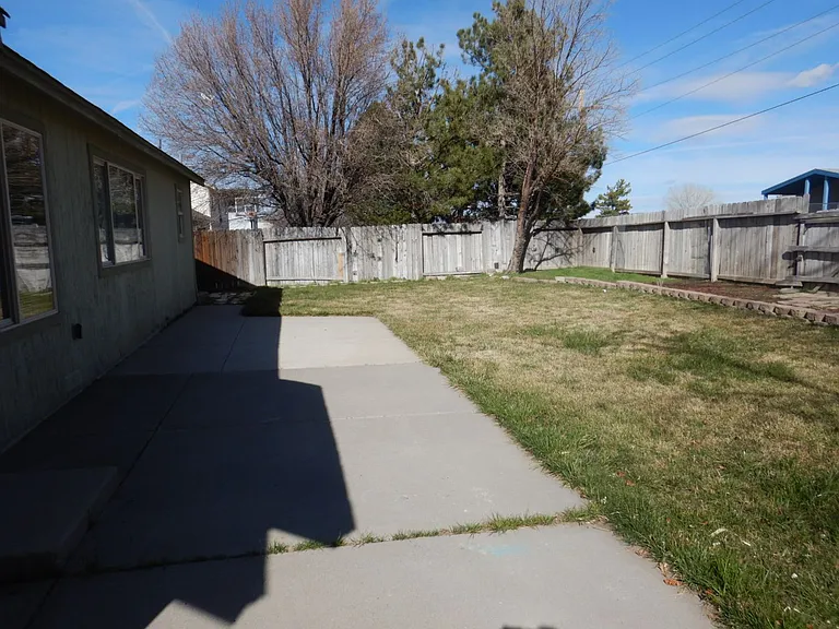 8750 Sopwith Blvd — Photo 9