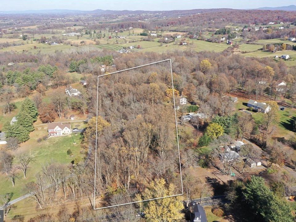 2nd image of Charles Town Pike