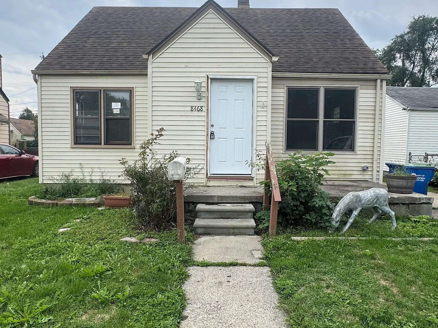 4 bed, 1008 sqft, $1,800 — Photo 2