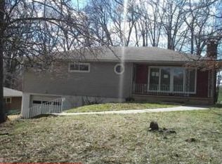 1706 Jody Ln, Saint Joseph, MO 64507