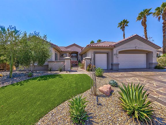 5th image of 78101 Bovee Cir