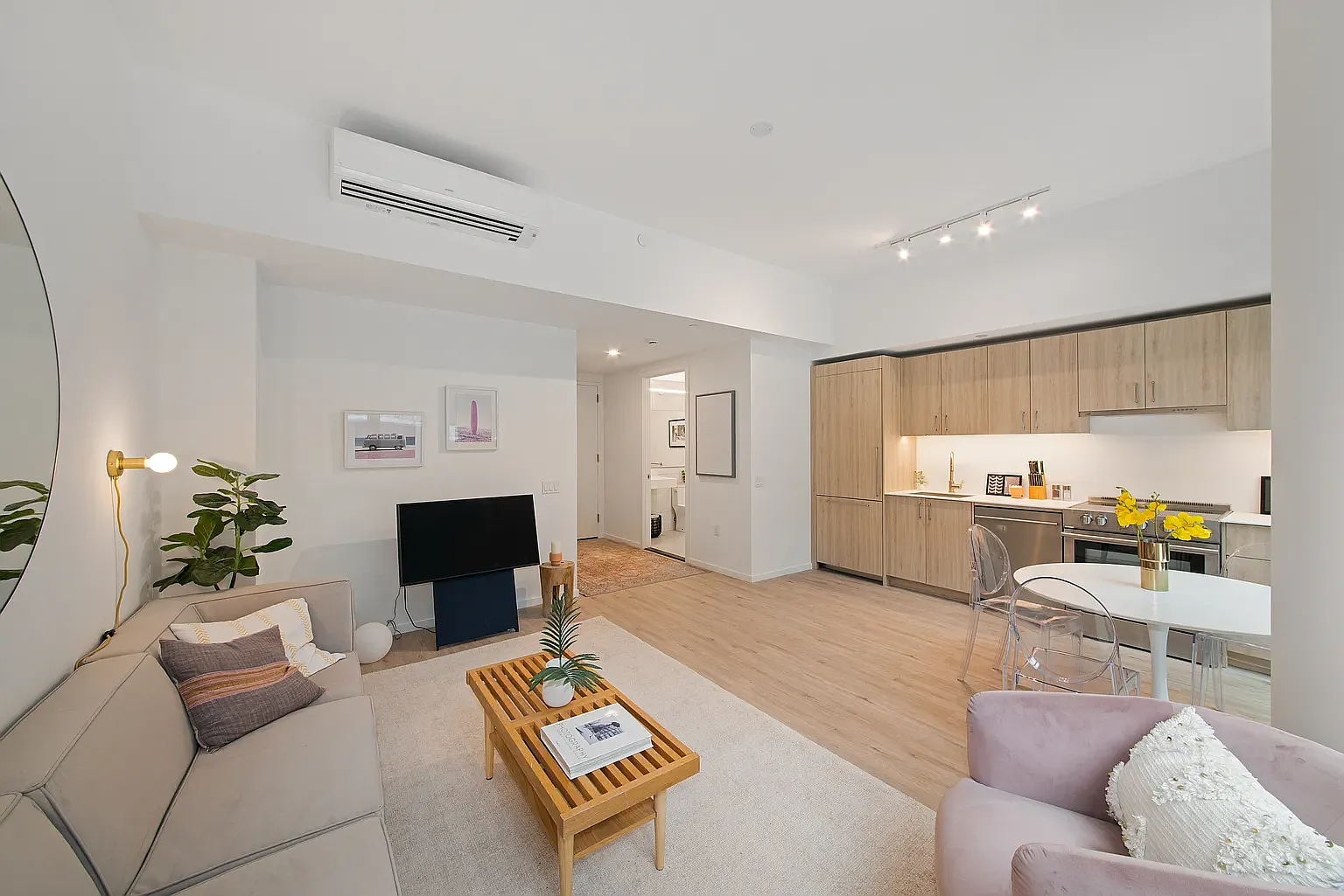 12 Halsey Street — Photo 4