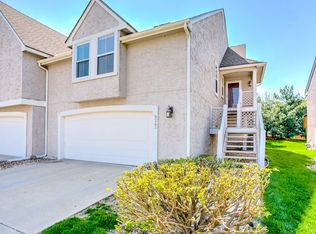 9243 Loiret Blvd, Lenexa, KS 66219