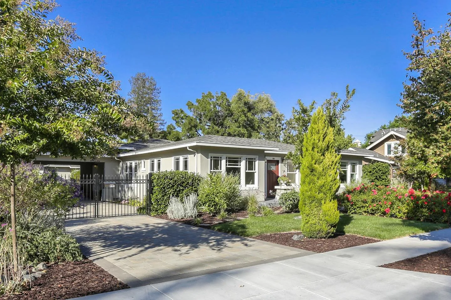 99 Alice Ave photo 1