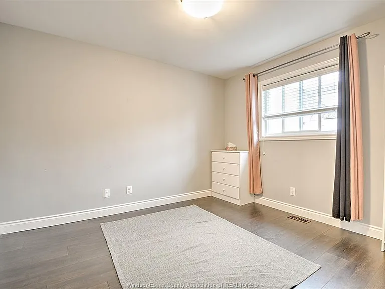 2490 Bernard Rd — Photo 18