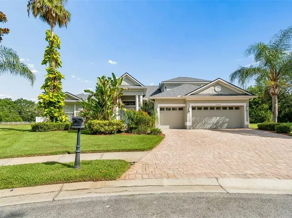 5304 Clouds Peak Dr, Lutz, FL 33558
