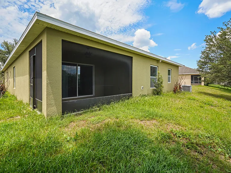 1300 Cavender Creek Rd — Photo 35