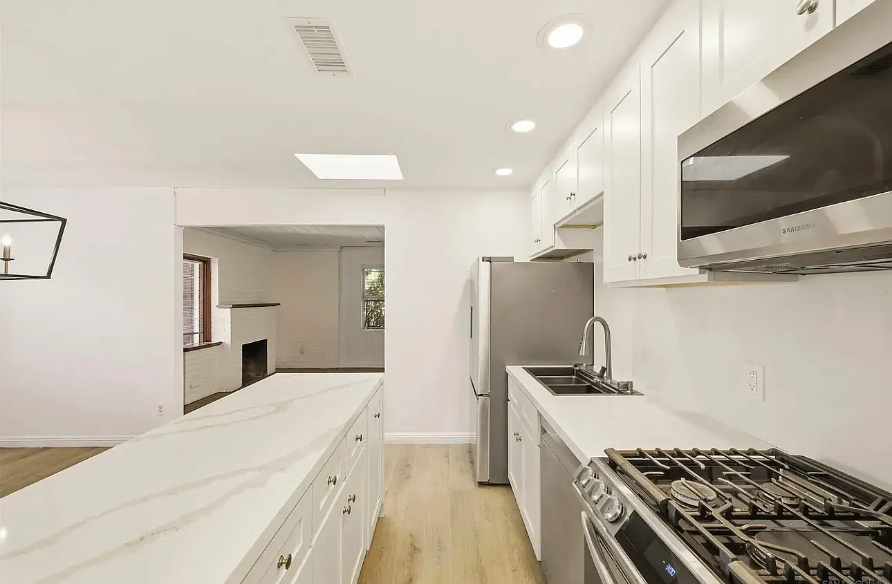 4 bed, 1352 sqft, $1,500 — Photo 1