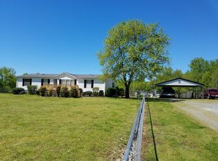 1190 Watts Rd, Walnut Cove, NC 27052